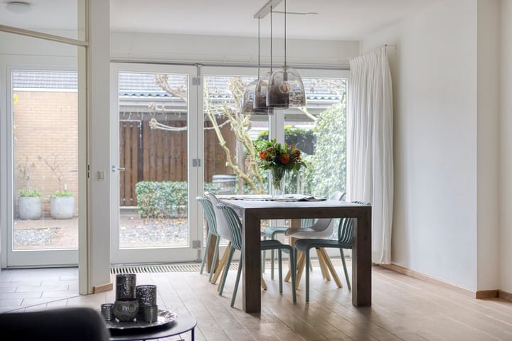 Photo 12 of Walstro 56