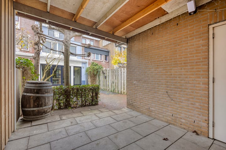 Photo 33 of Walstro 56