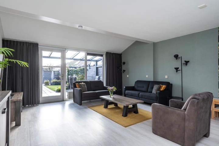 Photo 5 of Sterrenmos 62