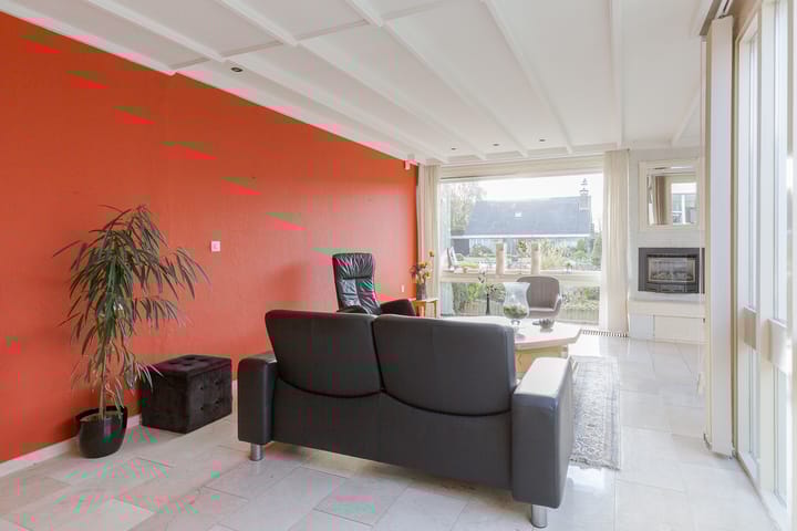 Photo 9 of Hoofdstraat West 102