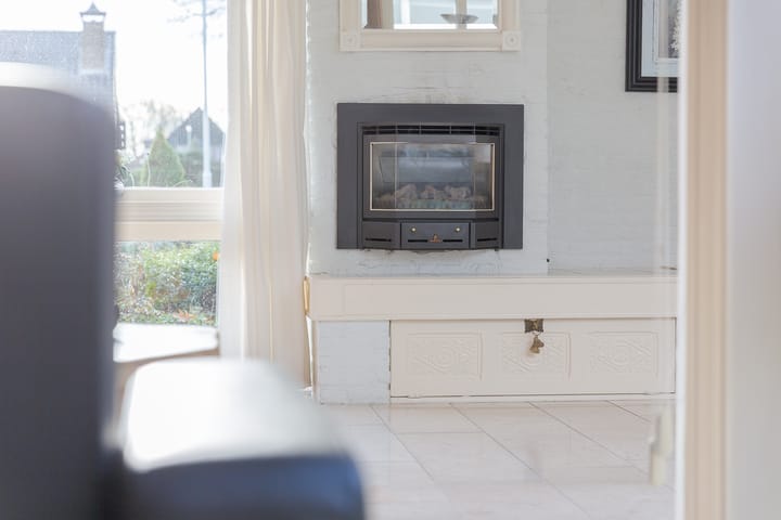 Photo 11 of Hoofdstraat West 102