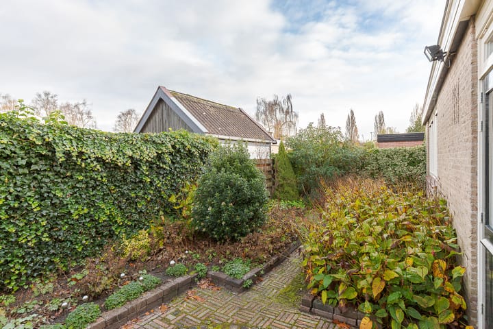 Photo 30 of Hoofdstraat West 102