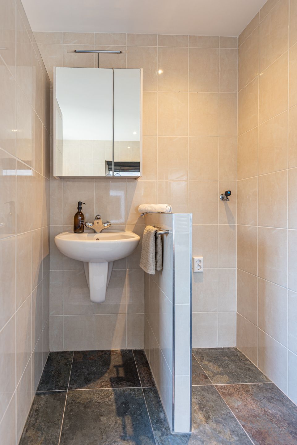 Foto 30 van Van Beuningenstraat 22