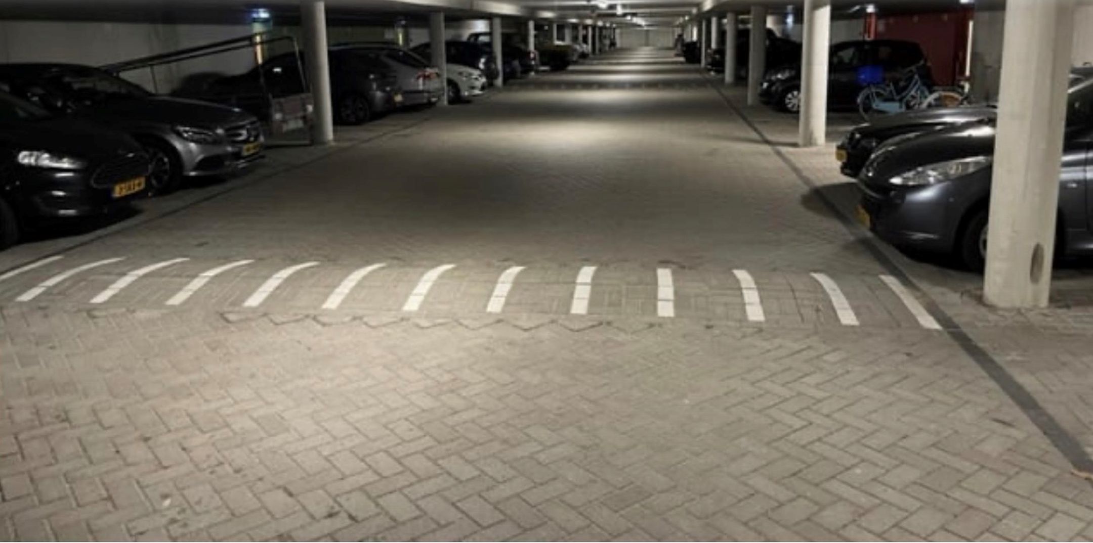 Photo 3 of Heycopstraat 1-115