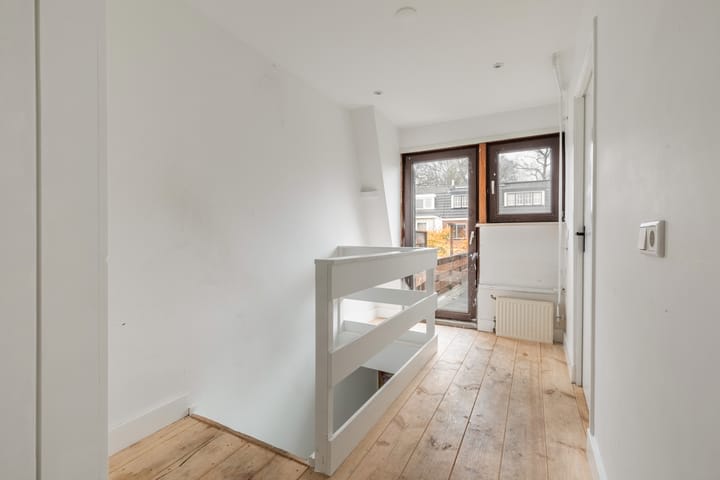 Photo 12 of Violenstraat 44