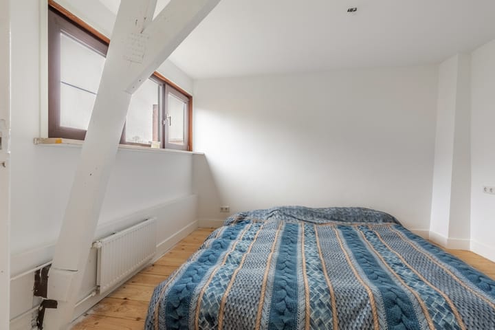 Photo 13 of Violenstraat 44