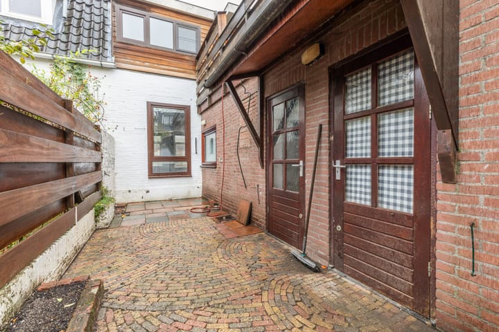 Photo 27 of Violenstraat 44