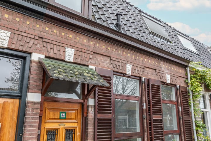 Photo 30 of Violenstraat 44