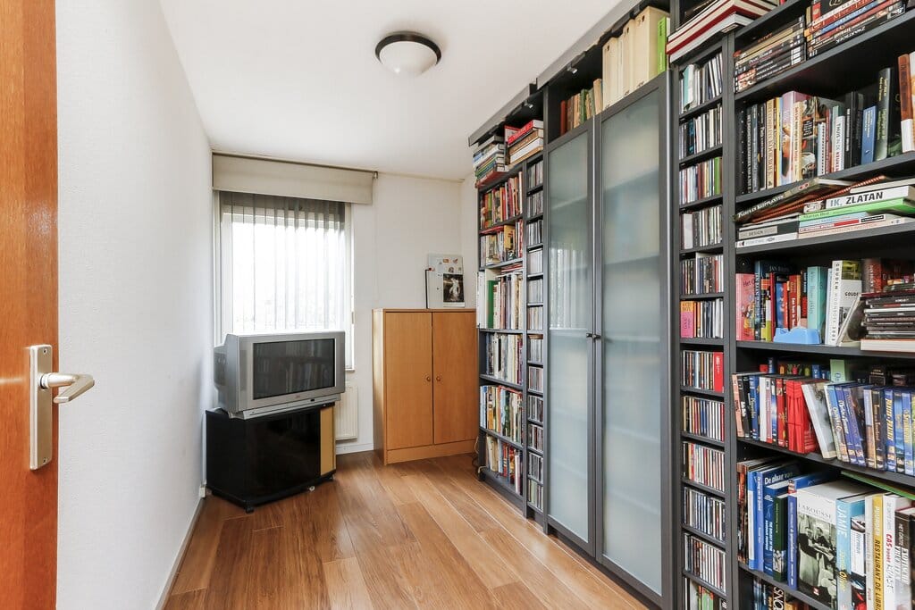 Foto 21 van Luchtenburg 124