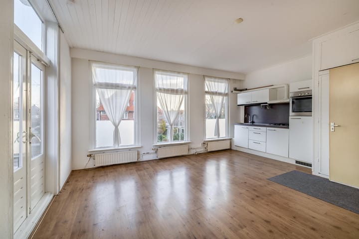 Foto 5 van Weeresteinstraat 23-A