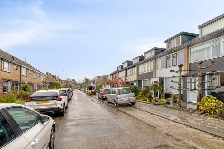 Photo 2 of Olmenlaan 13