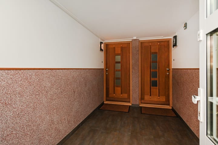 Foto 8 van Mosterdakker 7