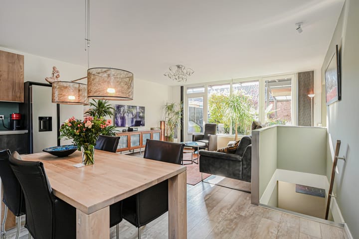 Foto 14 van Mosterdakker 7