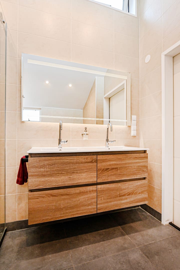 Foto 34 van Mosterdakker 7