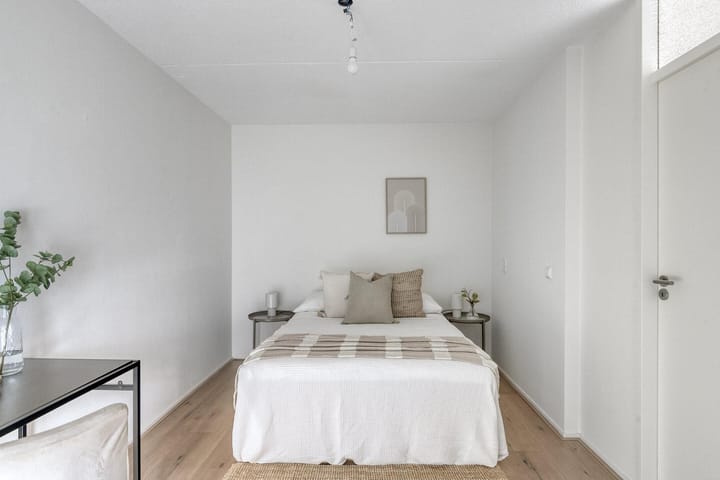 Foto 16 van Meeuwenweg 1-02