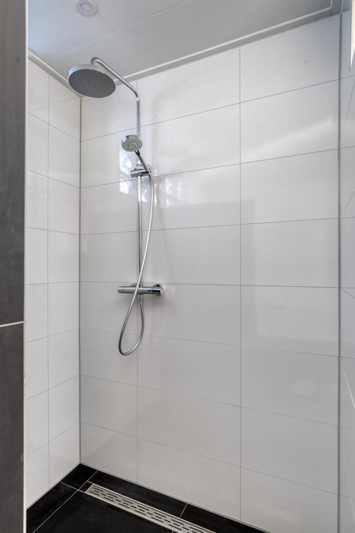 Foto 25 van Meeuwenweg 1-02