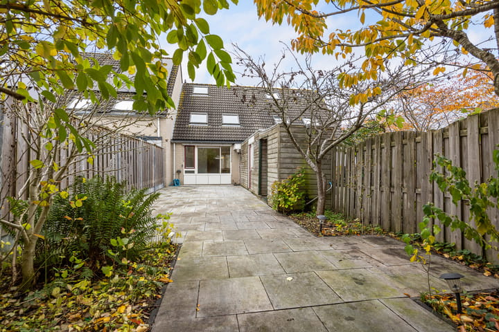 Foto 3 van L.C. van der Vlugtstraat 98