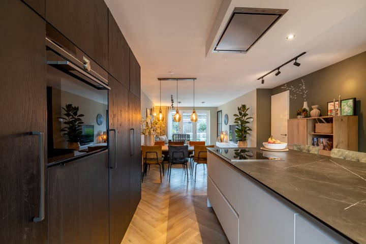 Photo 9 of Laan van Indië 55