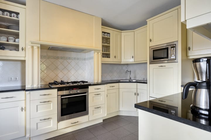 Photo 16 of Beethovenlaan 35