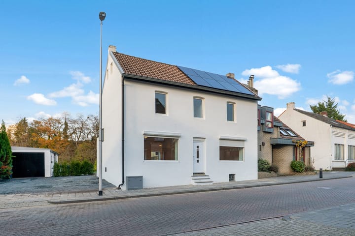 Photo 1 of Sint Barbarastraat 118