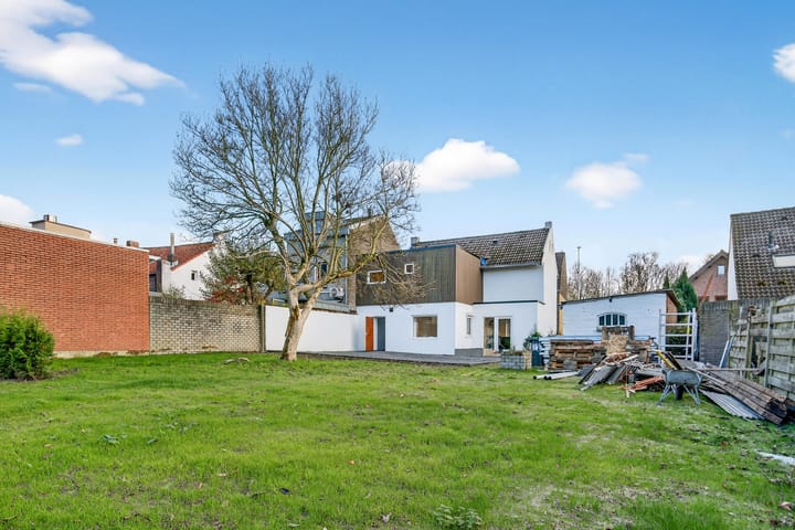 Photo 18 of Sint Barbarastraat 118