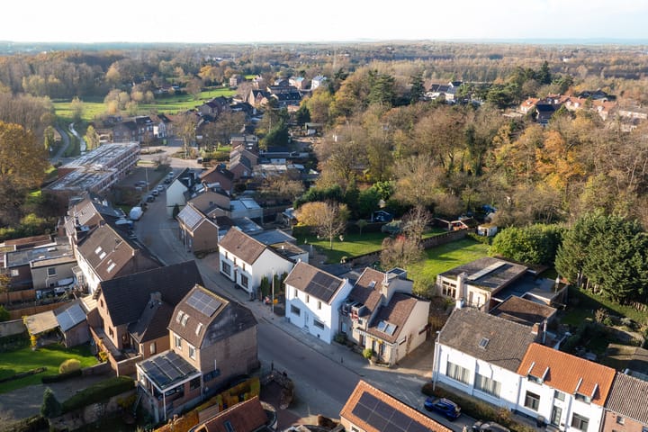 Photo 23 of Sint Barbarastraat 118