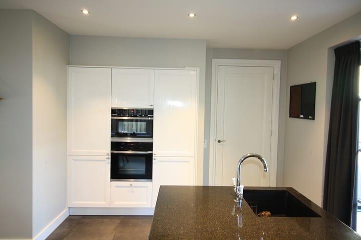 Photo 12 of Oosteinde 55-B