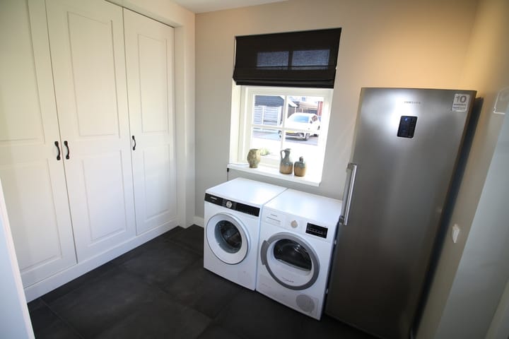 Photo 14 of Oosteinde 55-B