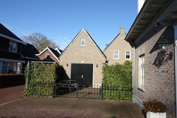 Photo 41 of Oosteinde 55-B