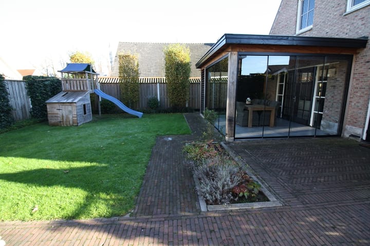 Photo 45 of Oosteinde 55-B