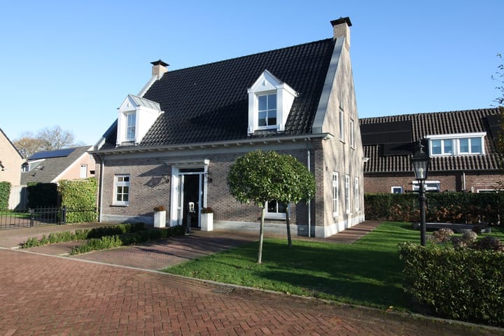 Photo 47 of Oosteinde 55-B