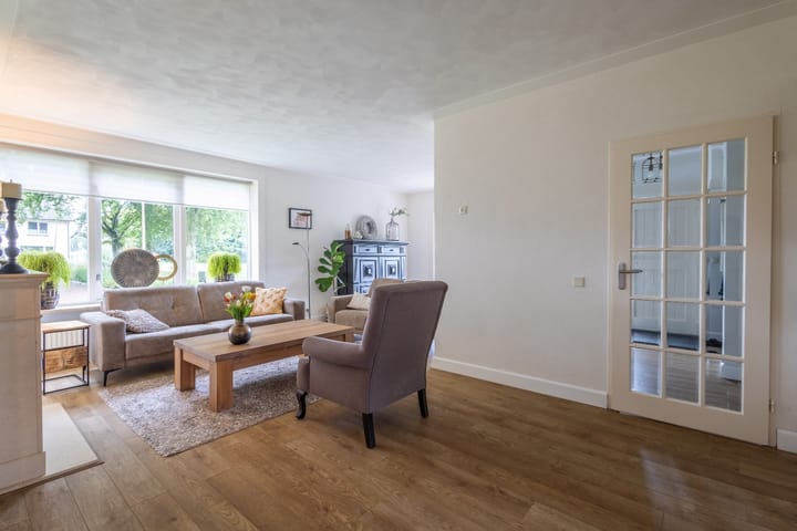 Photo 10 of Johan Frisostraat 8