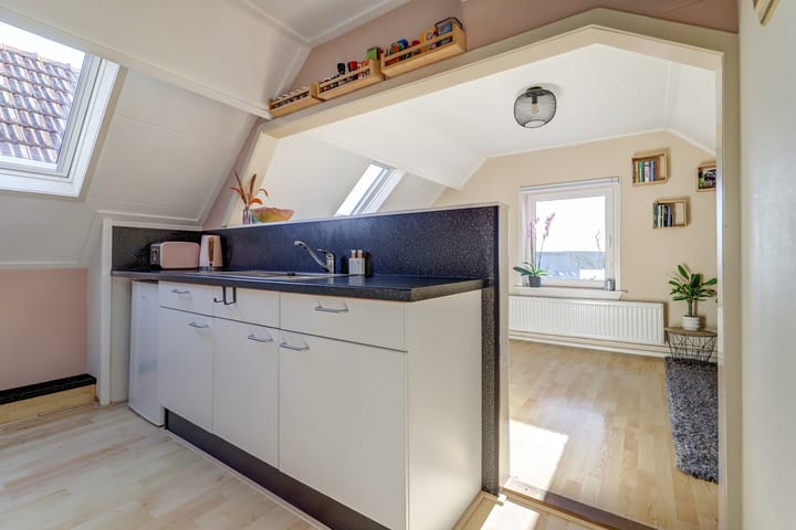 Photo 38 of Staringplein 18