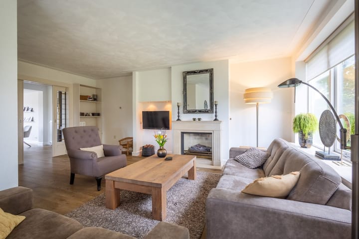 Photo 14 of Johan Frisostraat 8