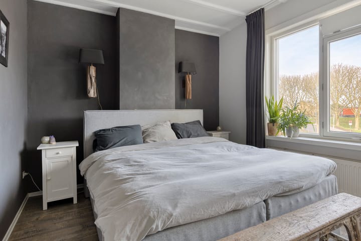 Photo 18 of Molendijk 63