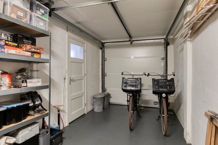 Photo 39 of Molendijk 63