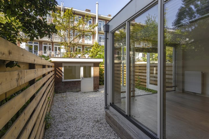 Photo 12 of Kinderdijkstraat 10-H