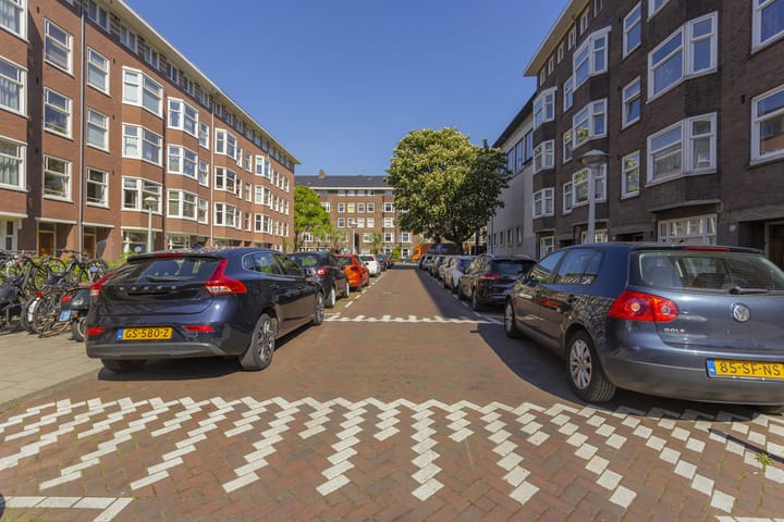 Photo 19 of Kinderdijkstraat 10-H