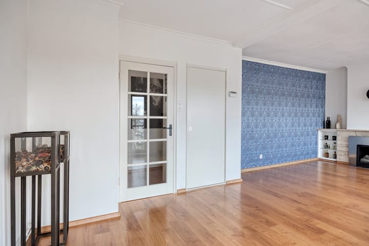 Photo 11 of Diekmanstraat 3-2