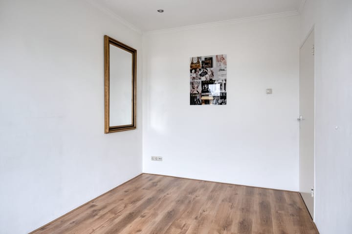 Photo 22 of Diekmanstraat 3-2