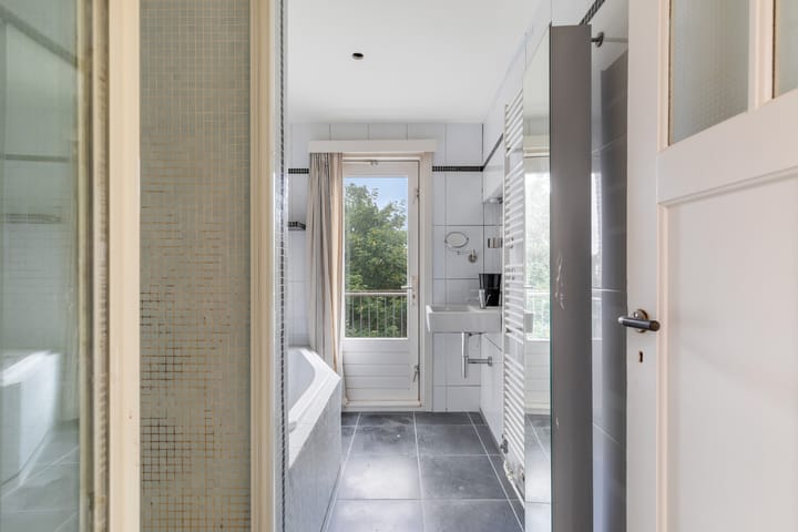 Foto 38 van Dr. de Visserstraat 86-A02