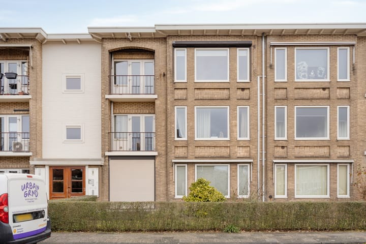 Photo 28 of Diekmanstraat 3-2