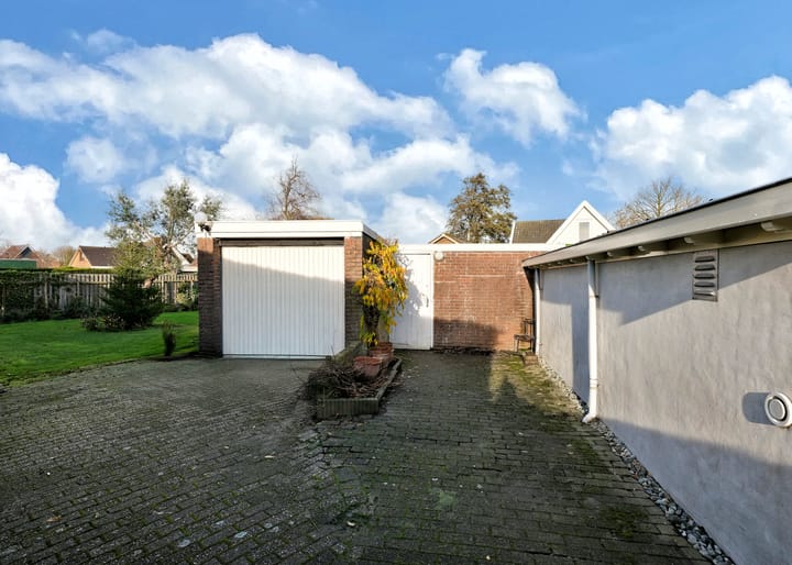 Photo 20 of Oostdijk 13