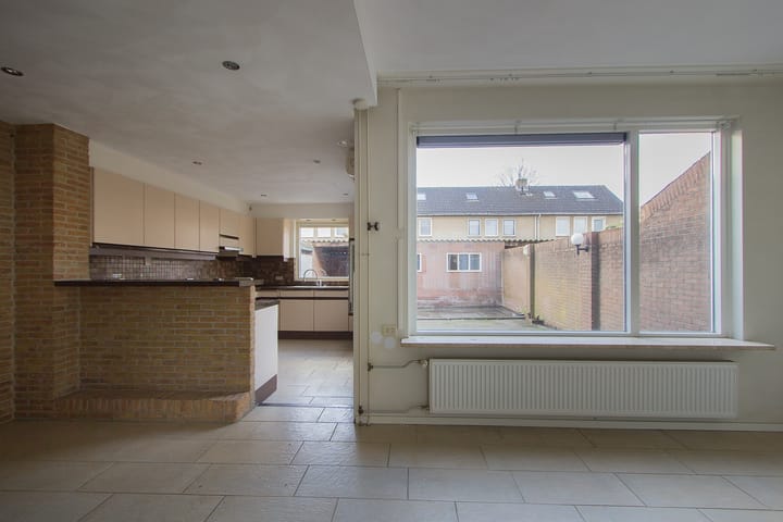 Photo 8 of van Goghstraat 6