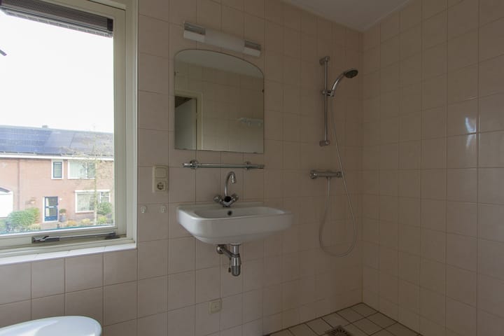 Photo 11 of van Goghstraat 6