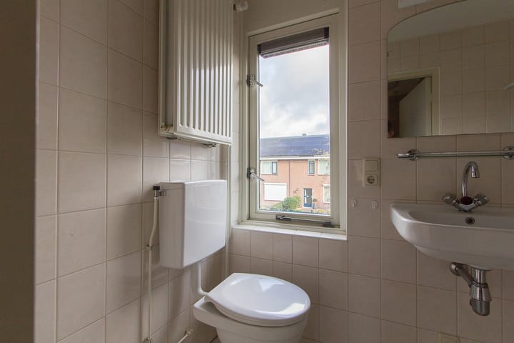 Photo 12 of van Goghstraat 6