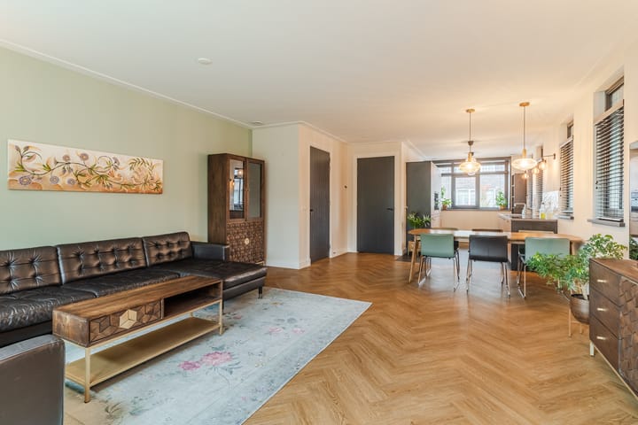 Foto 2 van Varshaak 16