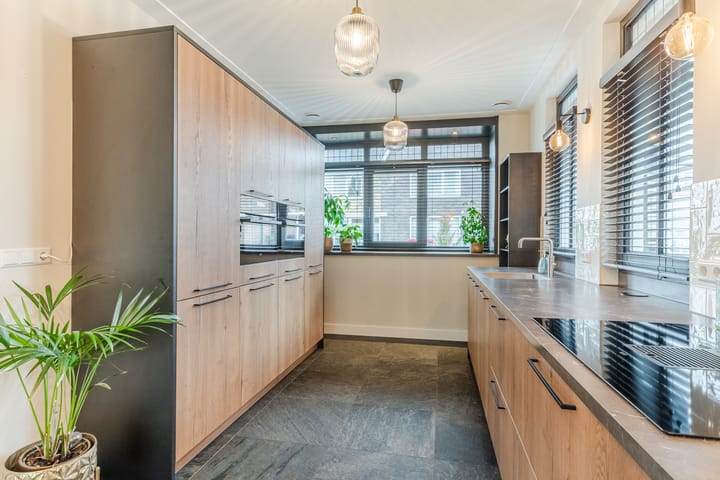 Foto 15 van Varshaak 16