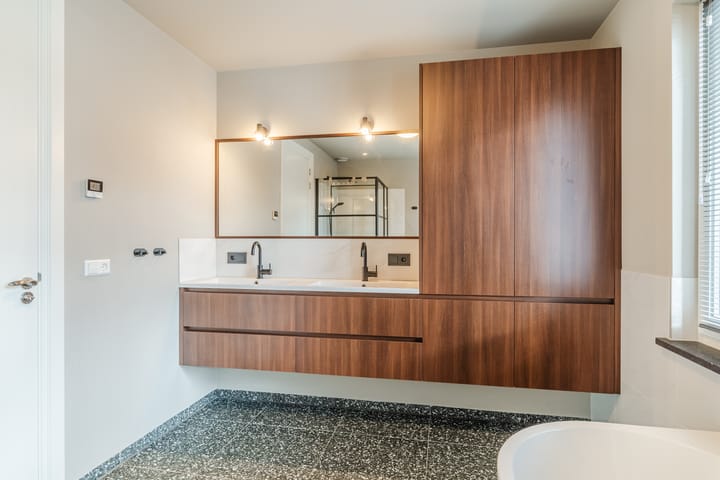 Foto 34 van Varshaak 16