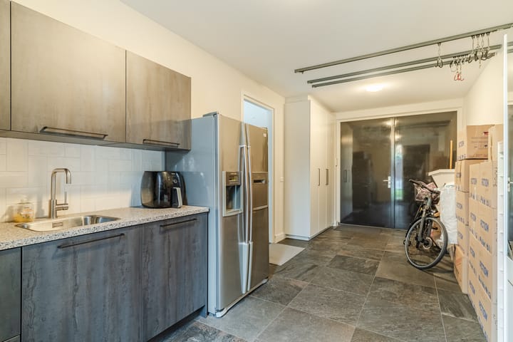 Foto 49 van Varshaak 16